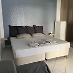 Apartamento Garden Lefkanti Sea & Aparts *